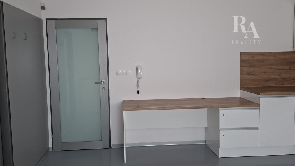 Prenájom priestoru vhodného pre zubnú ambulanciu a iné