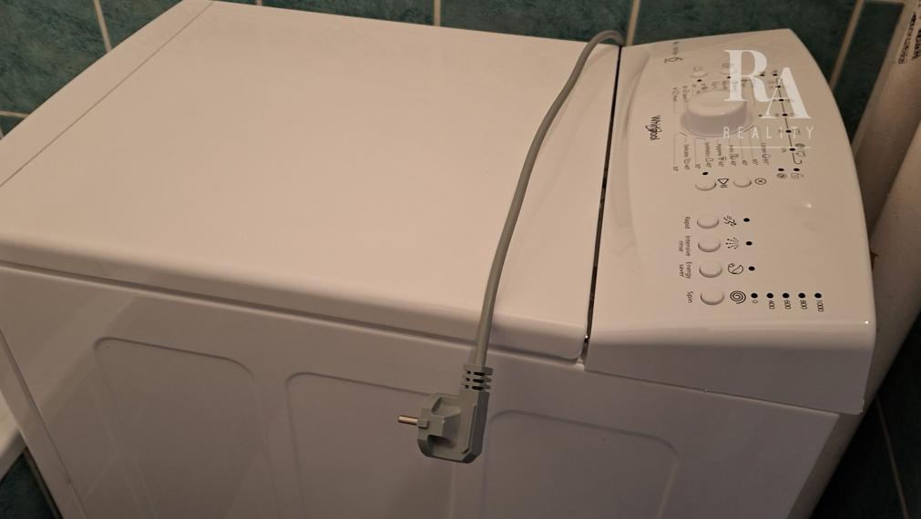 Prenájom 2 - izbového zariadeného bytu Hliny 3