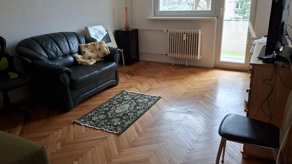 Prenájom 2 - izbového zariadeného bytu Hliny 3