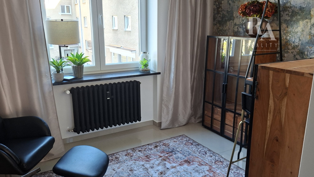 PRENÁJOM EXKLUZÍVNEHO  3KK - IZBOVÉHO BYTU BULVÁR