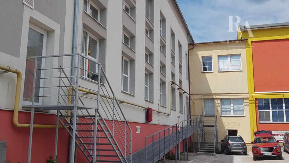 Prenájom 1KK - izbový byt Bytčická ulica