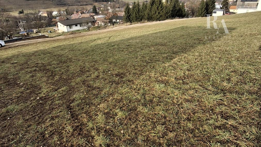 Predaj pozemok Konská 707m2