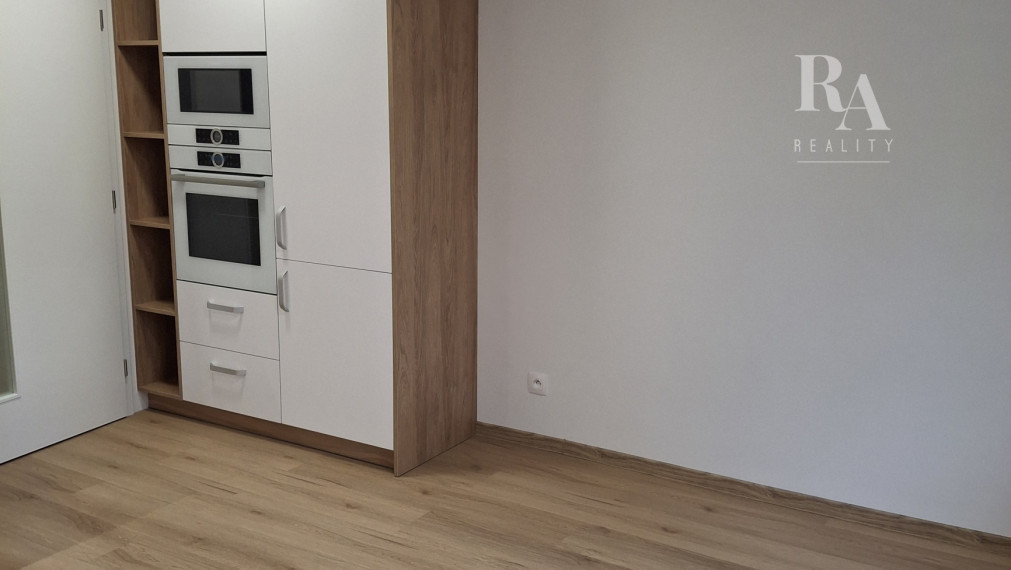 REZERVOVANÉ Predaj 2-izbový byt Rajec - centrum