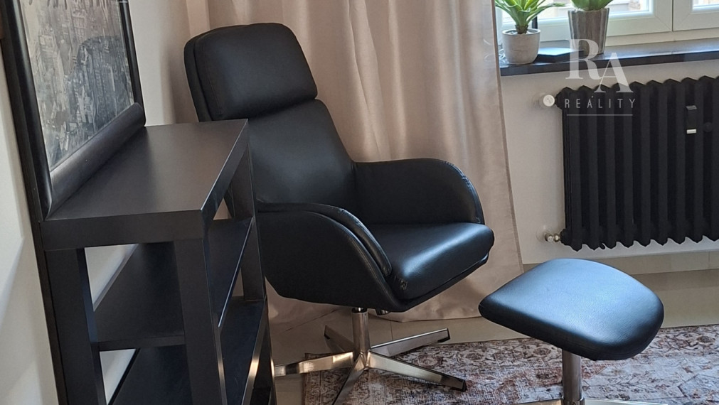 PRENÁJOM EXKLUZÍVNEHO  3KK - IZBOVÉHO BYTU BULVÁR