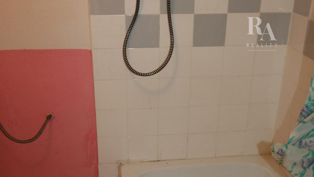 PREDAJ MUROVANEJ ZÁHRADNEJ CHATKY POVAŽSKÝ CHLMEC