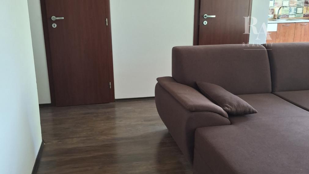 REZERVOVANÉ Predaj 2-izbový byt Žilina-Bulvár -veľká loggia+ balkón