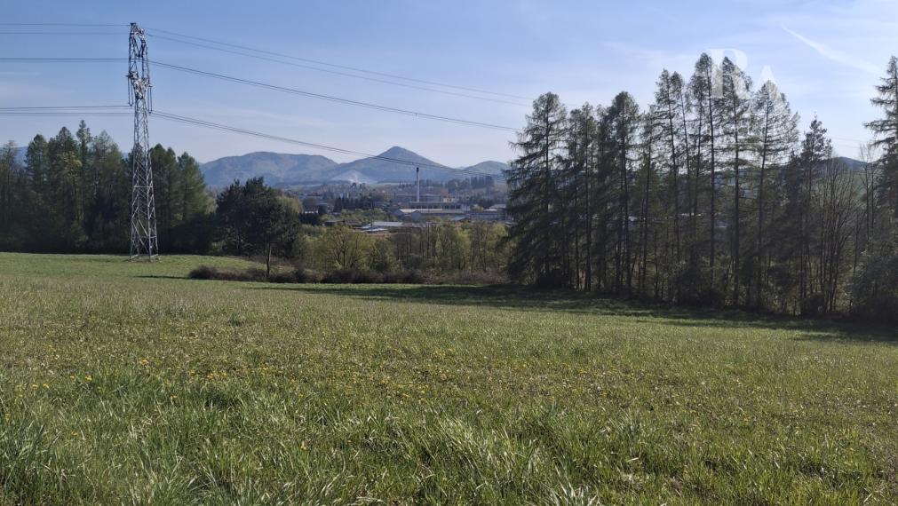 Predaj stavebný pozemok Kľače 1030 m2
