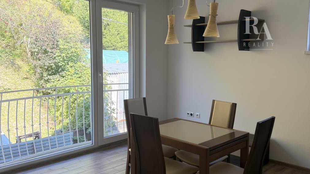 Prenájom Garsónka Považský Chlmec 47m2