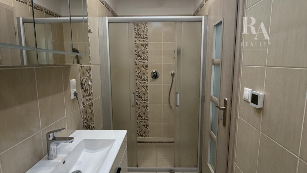 Prenájom Garsónka Považský Chlmec 47m2
