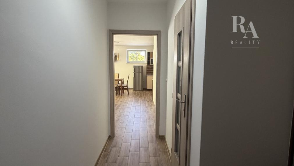 Prenájom Garsónka Považský Chlmec 47m2