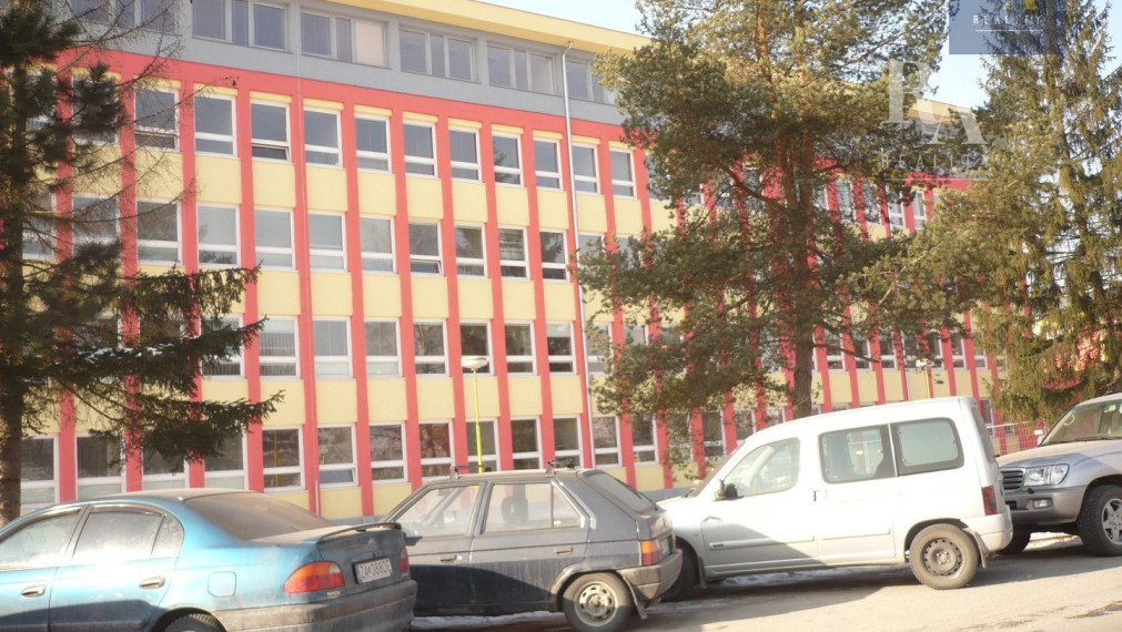 Prenájom kancelárií o výmere 20 m2 a 40 m2