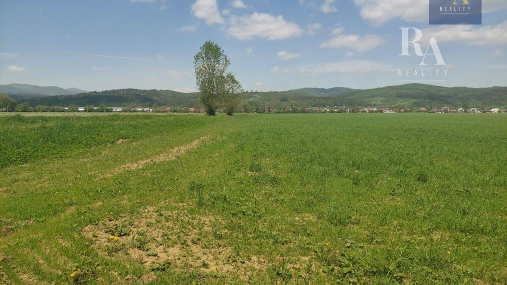 Predaj podielov na pozemkoch Hliník nad Váhom