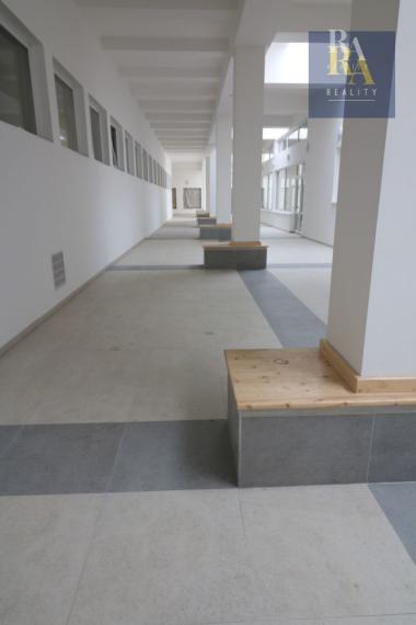 Prenájom priestoru vhodného na služby