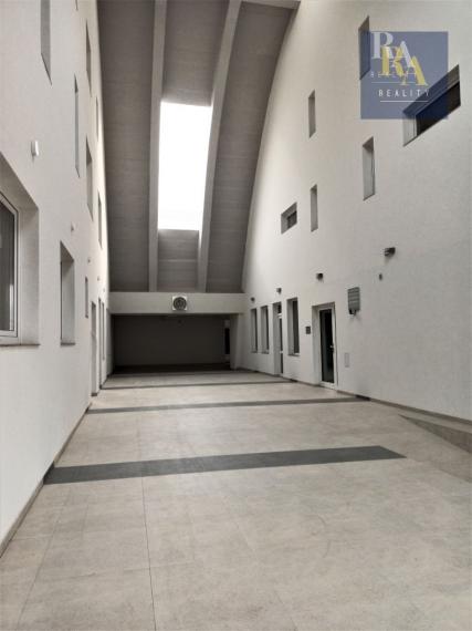 Prenájom priestoru vhodného na služby