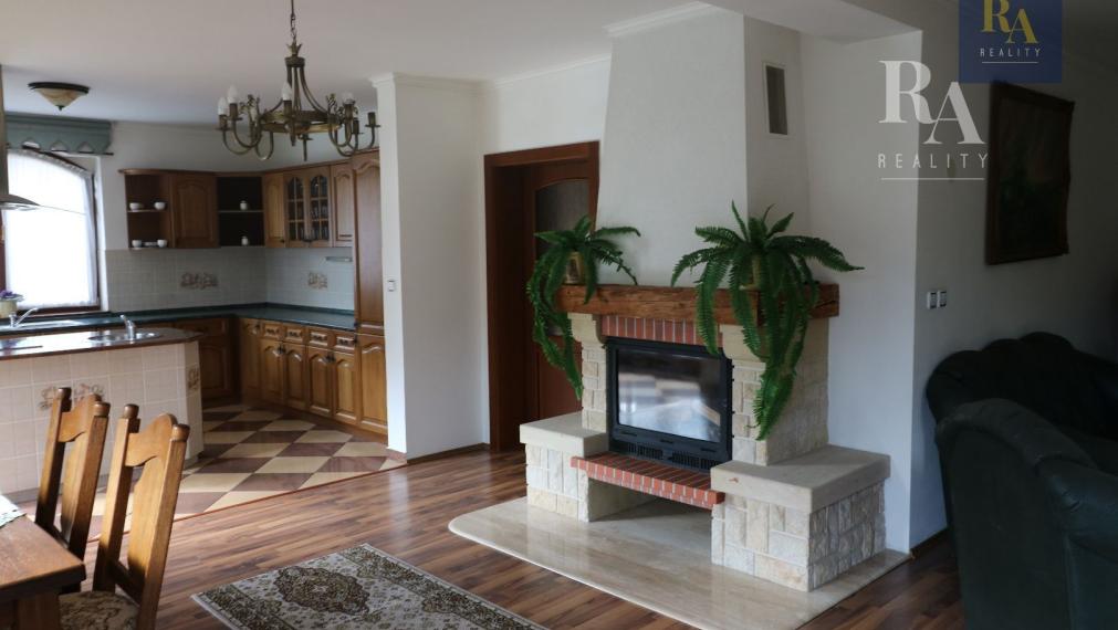 PREDAJ RODINNÝ DOM RAJECKÉ TEPLICE - KONSKÁ