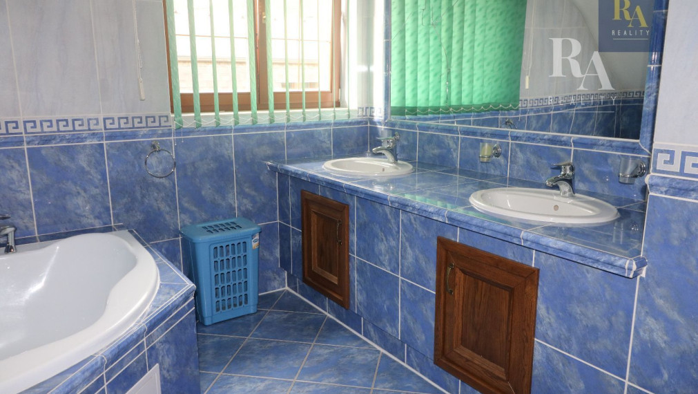 PREDAJ RODINNÝ DOM RAJECKÉ TEPLICE - KONSKÁ