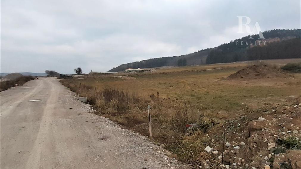 Stavebný pozemok Necpaly