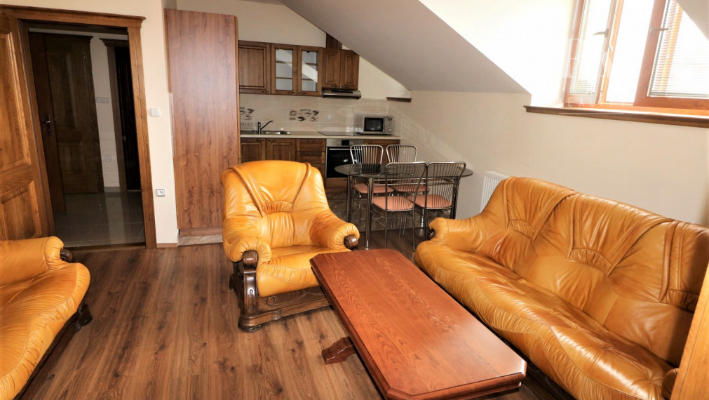 PREDAJ POLYFUNKČNEJ BUDOVY V CENTRE MESTA S PARKOVANÍM