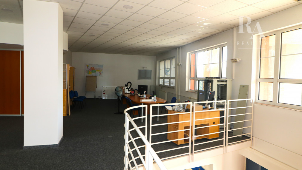 PRENÁJOM OBCHODNO - SKLADOVÝ PRIESTOR S ADMINISTRATÍVOU