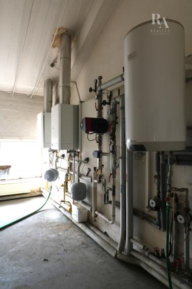 PRENÁJOM OBCHODNO - SKLADOVÝ PRIESTOR S ADMINISTRATÍVOU