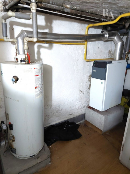 RODINNÝ DOM DIVINKA S POZEMKOM 1260 M2 - REZERVOVANÉ