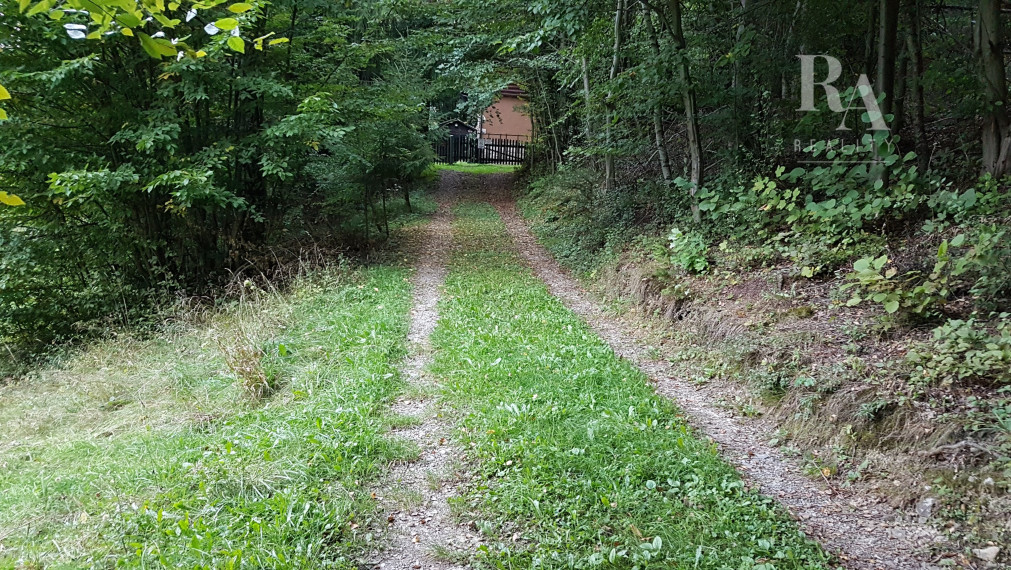 Predaj chata Čadca - Brehy s pozemkom 1700 m2