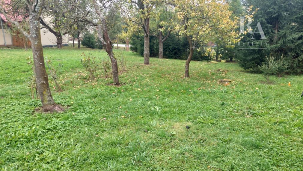 Stavebný pozemok Bytča + DOHODA