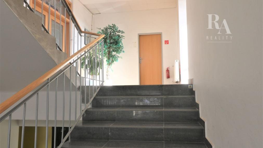 Prenájom kancelárskych priestorov Bytčická ulica 80 m2