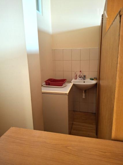 Prenájom 3 kancelárií o výmere 72 m2 Bytčická ulica