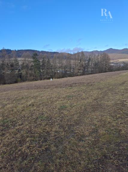 Predaj stavebný pozemok Kľače 1030 m2