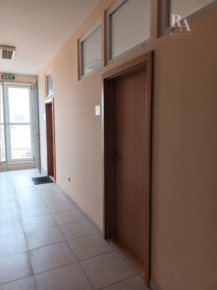 Prenájom kancelárií o výmere 20 m2 a 40 m2