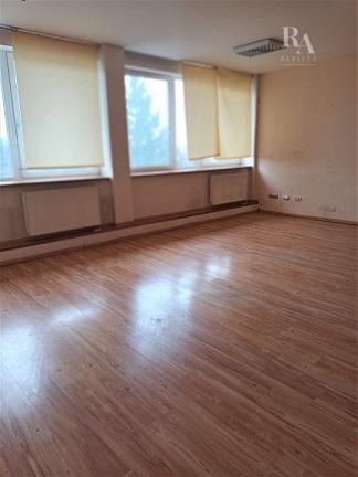 Prenájom kancelárií o výmere 20 m2 a 40 m2