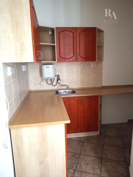 PRENÁJOM PRIESTORU 137 M2 VHODNÝ AKO SÍDLO FIRMY