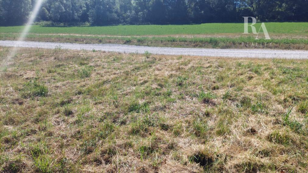 Predaj stavebný pozemok Zbyňov + DOHODA