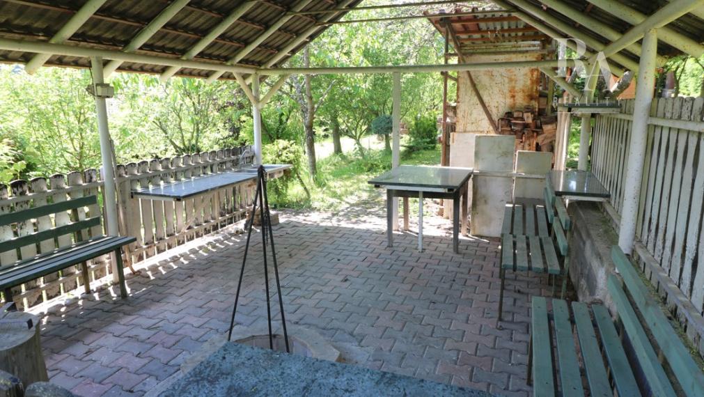 PREDAJ CHATY S VEĽKÝM POZEMKOM BELÁ - ZLIEŇ