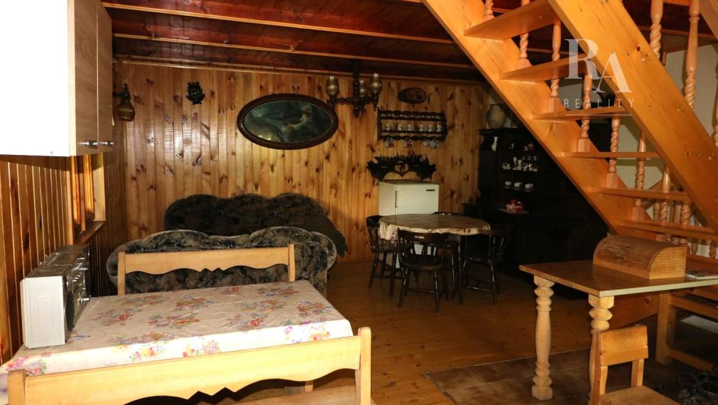 PREDAJ CHATY S VEĽKÝM POZEMKOM BELÁ - ZLIEŇ