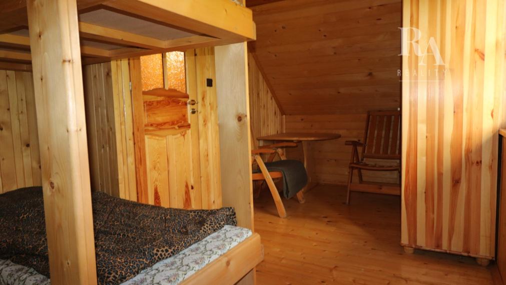 PREDAJ CHATY S VEĽKÝM POZEMKOM BELÁ - ZLIEŇ