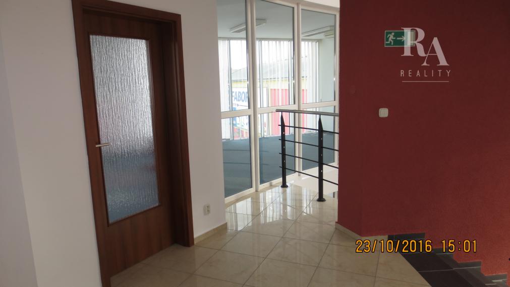 Prenájom kancelárie o výmere 44 m2 ul. Dlhá