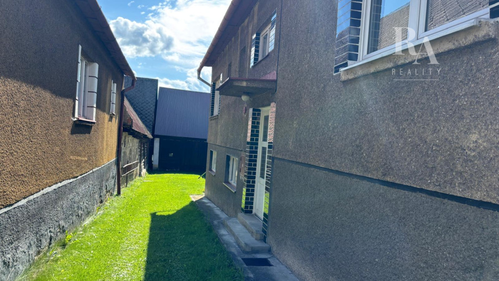 PREDAJ RODINNÝ DOM SEDLIACKA DUBOVÁ + DOHODA