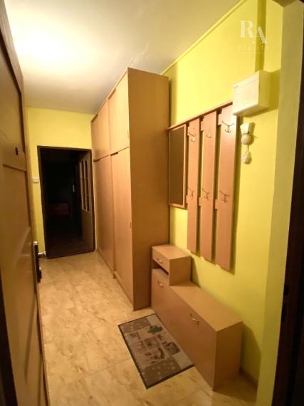 PREDAJ 3 - IZBOVÝ BYT  S BALKÓNOM HLINY 7 - REZERVOVANÉ