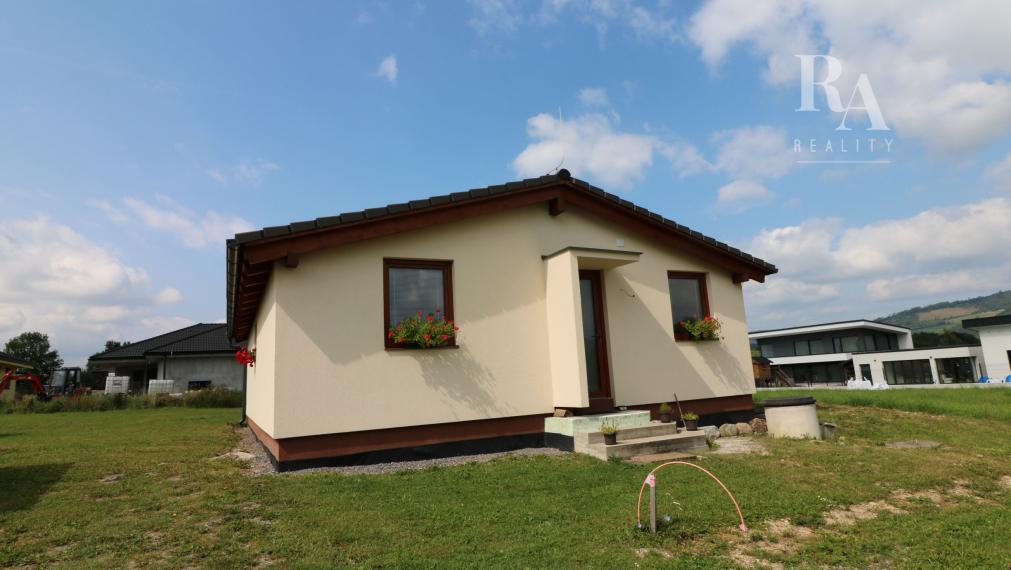 NOVOSTAVBA BUNGALOVU KRASŃANY