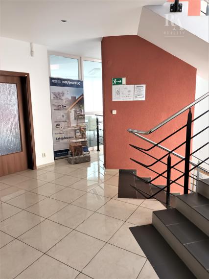 Prenájom kancelárií vhodných ako sídlo firmy