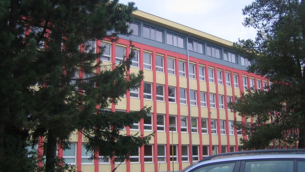 Prenájom kancelárie o výmere 18,4 m2 Bytčická ulica