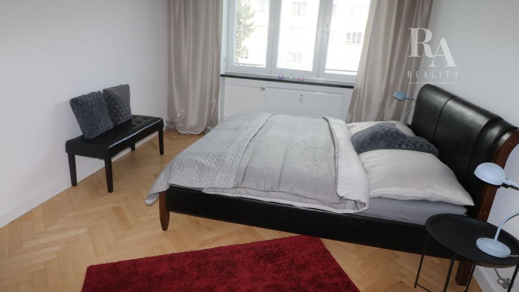 Prenájom 1 - izbový byt Bulvár