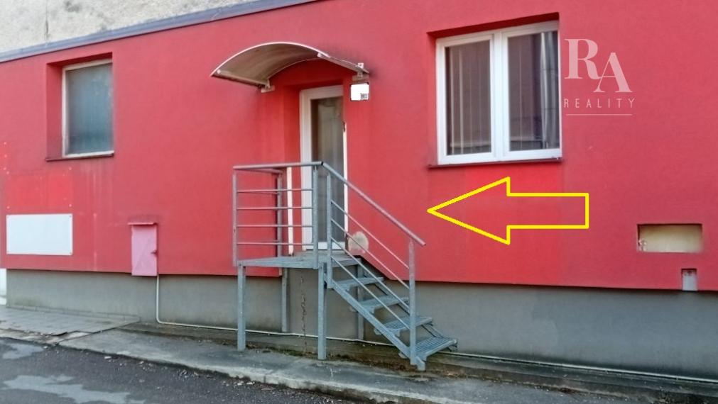 Prenájom obchodný/skladový priestor 16m2 na Kamennej ulici