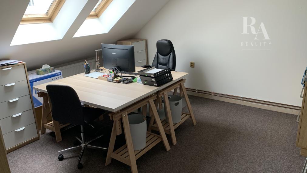 Prenájom kancelárie v centre mesta 17 m2