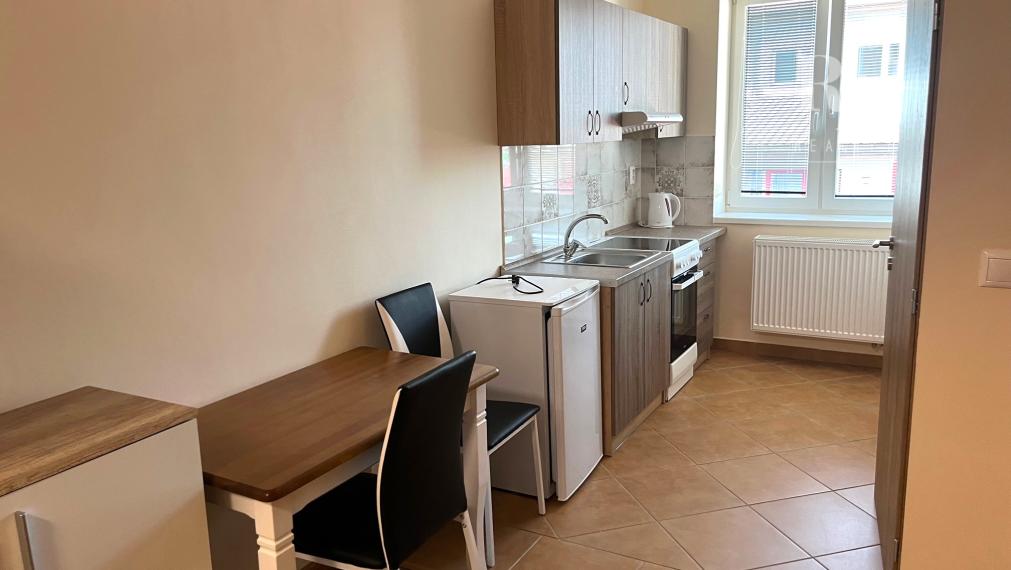 PREDAJ  2 - IZBOVÝ BYT KAMENNÁ