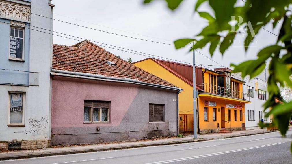 PREDAJ RODINNÝ DOM CENTRUM