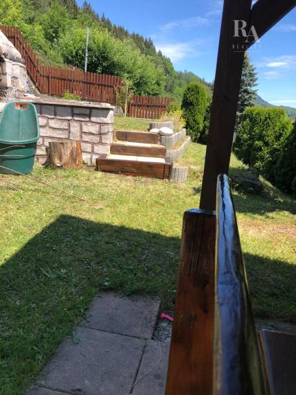 PREDAJ ZÁHRADNEJ CHATKY TEPLIČKA NAD VÁHOM