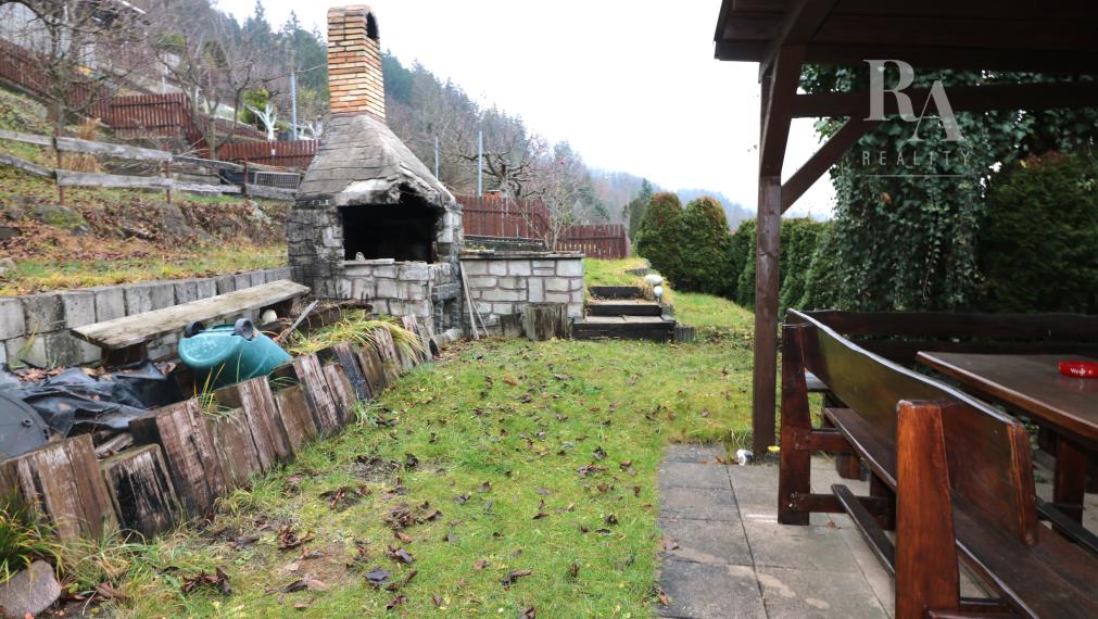 PREDAJ ZÁHRADNEJ CHATKY TEPLIČKA NAD VÁHOM